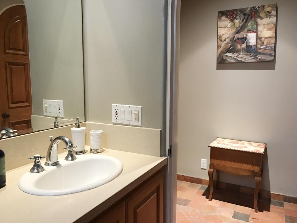 Beverly Hills Spanish Bed & Breakfast Los Angeles