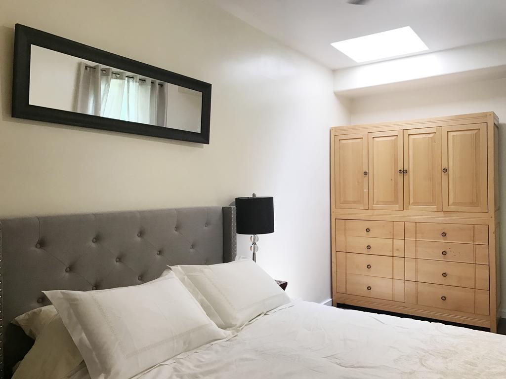 Beverly Hills Spanish Bed & Breakfast
